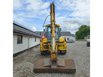 Retroescavadeira New Holland LB115-4PS: foto 5