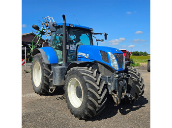 Trator NEW HOLLAND T7.235