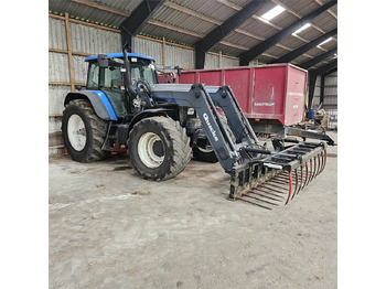 Trator NEW HOLLAND TM190