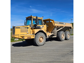 Caminhão articulado VOLVO A25C
