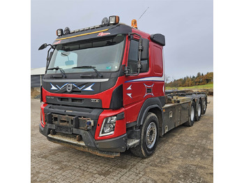 Caminhão com sistema de cabo VOLVO FMX 500