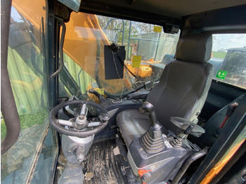 Escavadeira de rodas Hyundai HW 210: foto 4