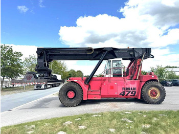 Reachstacker porta contentores
