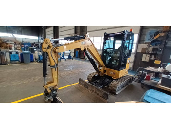 Escavadora de rastos CATERPILLAR 302.7