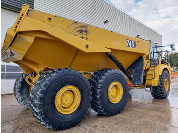 Caminhão articulado CAT 745: foto 3