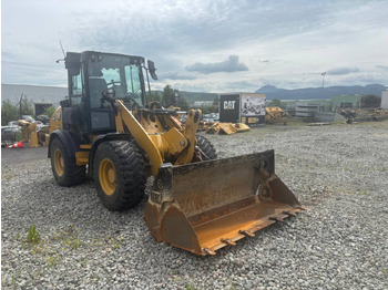 Carregadeira de rodas CATERPILLAR 908