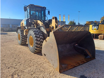 Carregadeira de rodas CATERPILLAR 926M