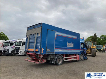 Caminhão furgão Scania P320 4X2: foto 3 Caminhão furgão Scania P320 4X2: foto 3