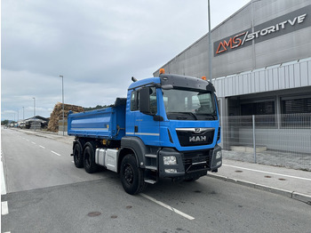 Caminhão basculante MAN TGS 26.460