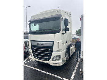 Tractor DAF XF 106 440