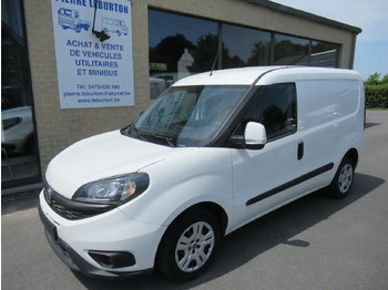 Furgão FIAT Doblo
