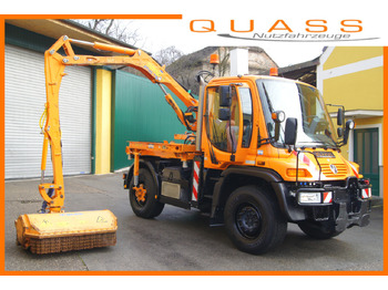 Veículo municipal/ Especial UNIMOG U400