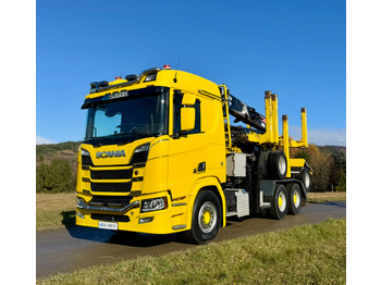 Caminhão florestal SCANIA R 650