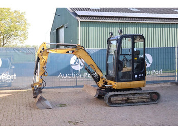 Escavadora de rastos CATERPILLAR 302.7D