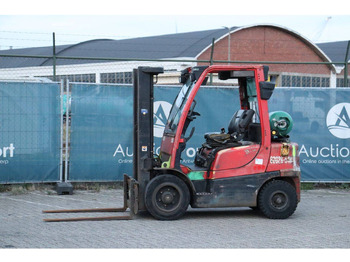 Empilhadeira a gás HYSTER