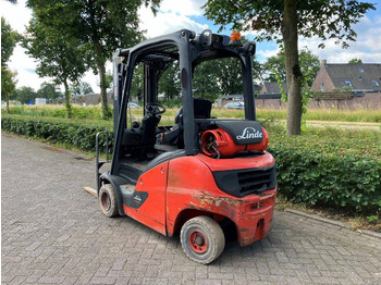 Empilhadeira a gás Linde H20T-01: foto 3 Empilhadeira a gás Linde H20T-01: foto 3