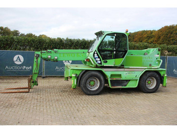 Empilhador telescópico MERLO