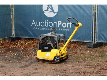 Placas vibratórias Neuson DPU3760: foto 3 Placas vibratórias Neuson DPU3760: foto 3