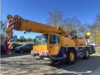 Guindaste móvel LIEBHERR LTM 1040-2.1
