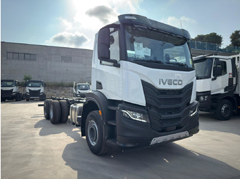 Caminhão chassi IVECO AD280X40 YPS ON X-WAY E6 (Chassis): foto 3