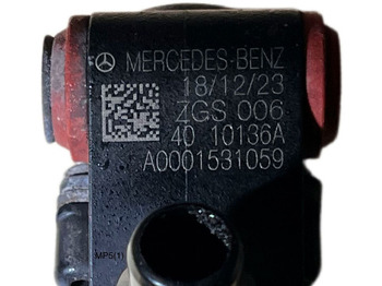 Silenciador/ Sistema de escape Mercedes-Benz: foto 2