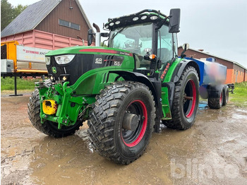 Trator JOHN DEERE