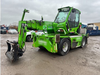 Empilhador telescópico MERLO