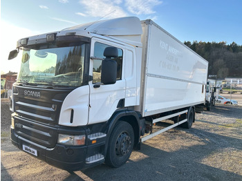 Caminhão SCANIA P 230