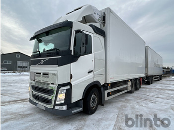 Caminhão frigorífico VOLVO