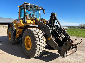 Carregadeira de rodas VOLVO L110G