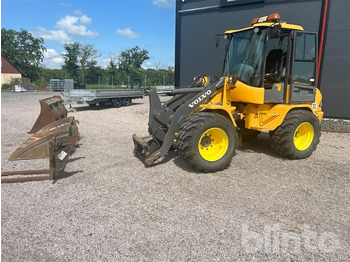 Carregadeira de rodas VOLVO L30B