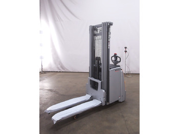 Stacker STILL