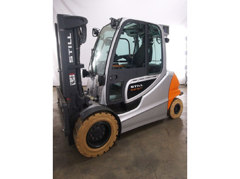 Empilhadeira elétrica STILL RX60