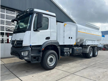 Caminhão tanque MERCEDES-BENZ Arocs