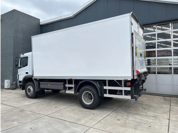 Caminhão frigorífico nuevo Mercedes-Benz Atego 1725 4x4 Refrigerator Truck (6 units): foto 3