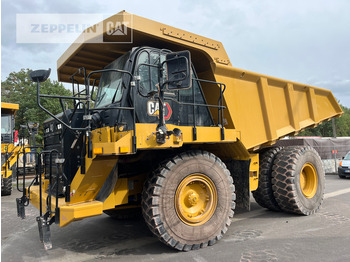 Caminhão fora de estrada CATERPILLAR