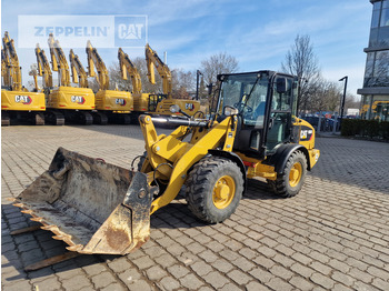 Carregadeira de rodas CATERPILLAR 906M