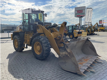Carregadeira de rodas CATERPILLAR
