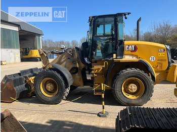 Carregadeira de rodas CATERPILLAR 920