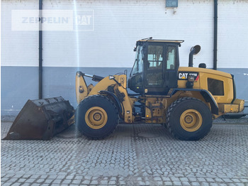 Carregadeira de rodas CATERPILLAR 930M