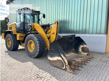 Carregadeira de rodas CATERPILLAR 938M