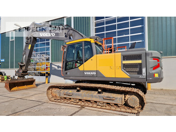 Escavadora de rastos Volvo EC200E: foto 2