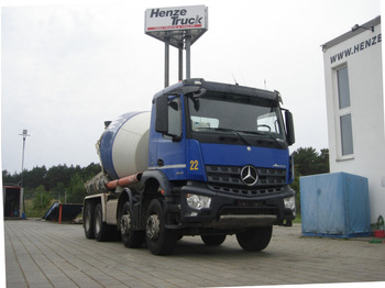 Caminhão MERCEDES-BENZ Arocs 3240