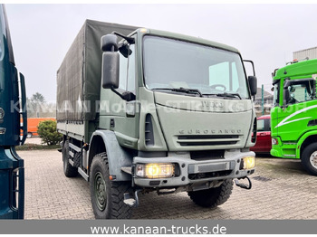 Caminhão com lona IVECO EuroCargo