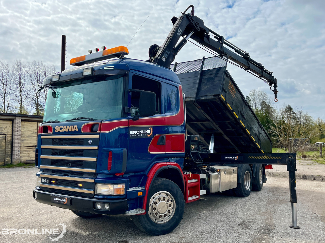 2002 SCANIA R114 6X2*4 Tipper+HIAB 166-e5 crane - Caminhão basculante, Caminhão grua: foto 1 2002 SCANIA R114 6X2*4 Tipper+HIAB 166-e5 crane - Caminhão basculante, Caminhão grua: foto 1