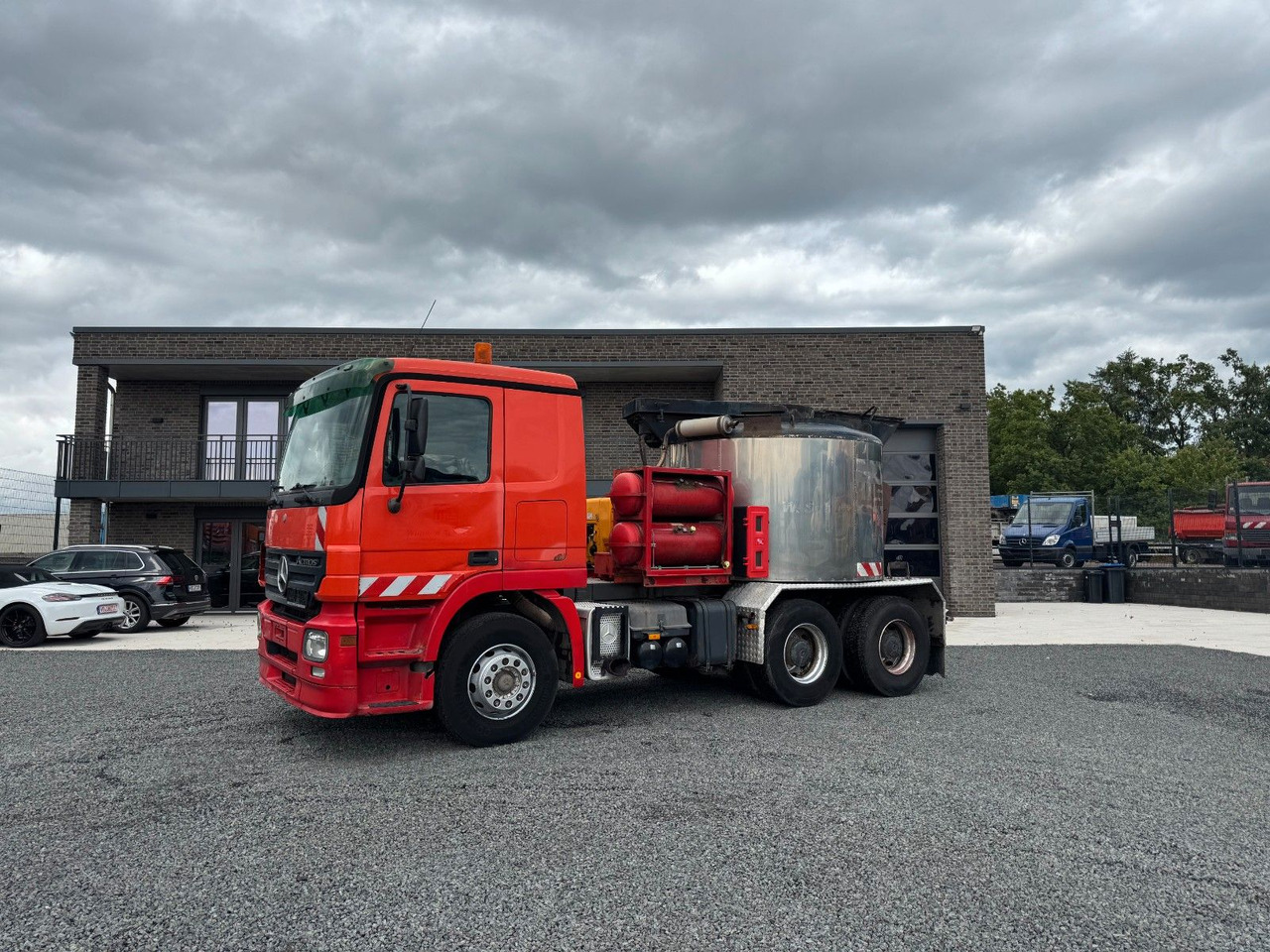Mercedes-Benz Actros 2641 LS 6x4 Asphaltkocher 6x4 - Caminhão: foto 1 Mercedes-Benz Actros 2641 LS 6x4 Asphaltkocher 6x4 - Caminhão: foto 1