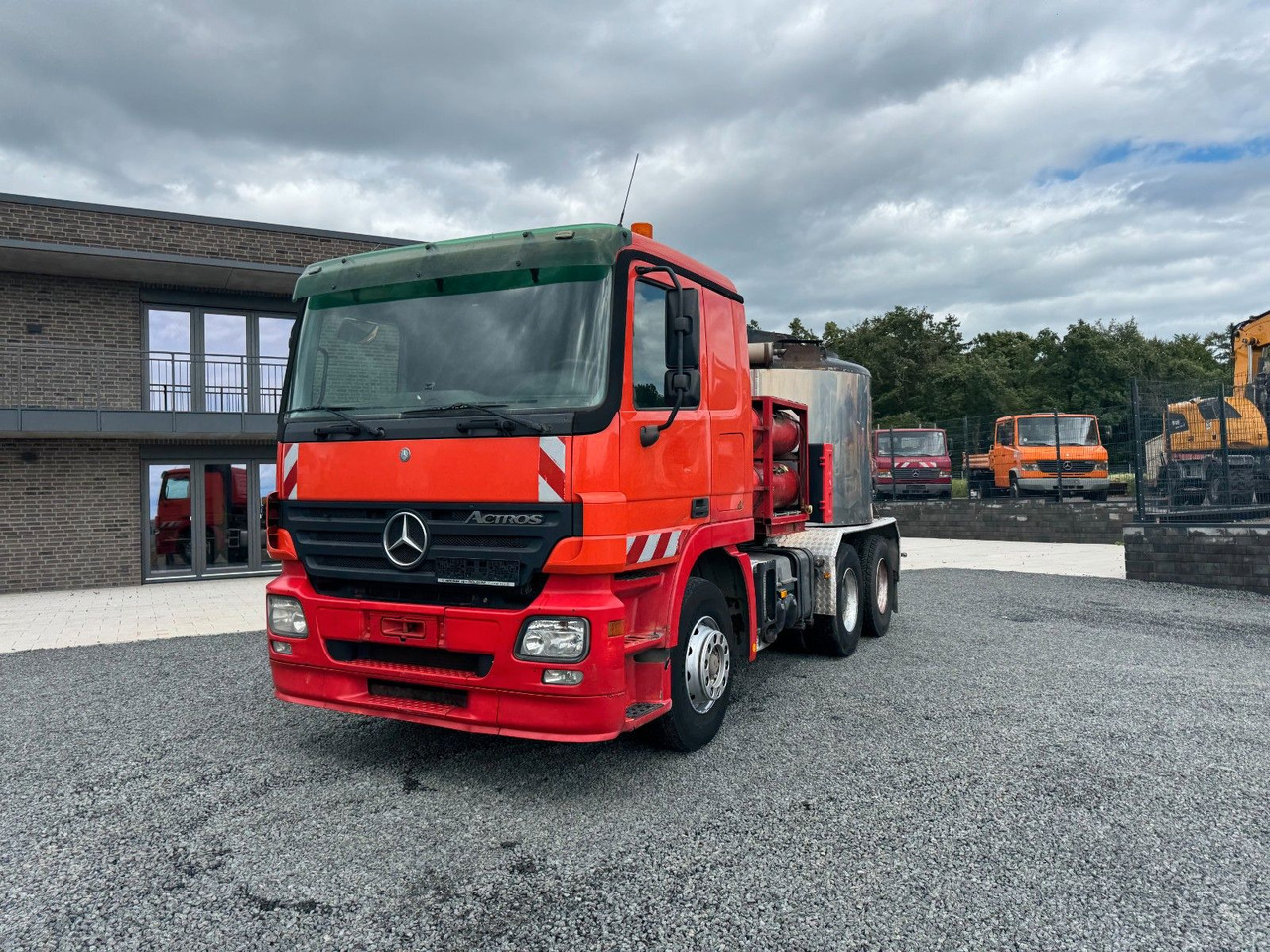 Mercedes-Benz Actros 2641 LS 6x4 Asphaltkocher 6x4 - Caminhão: foto 3 Mercedes-Benz Actros 2641 LS 6x4 Asphaltkocher 6x4 - Caminhão: foto 3