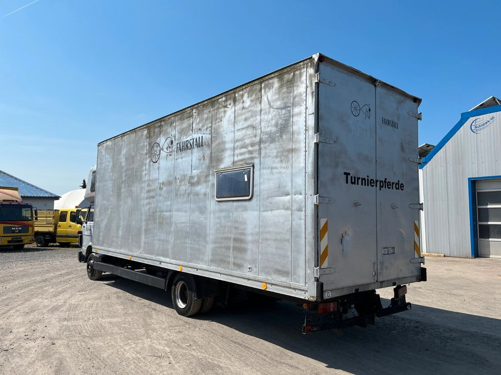 MAN VW-MAN LO2 Koffer Schlafkabine - Carrinha de contentor: foto 5 MAN VW-MAN LO2 Koffer Schlafkabine - Carrinha de contentor: foto 5