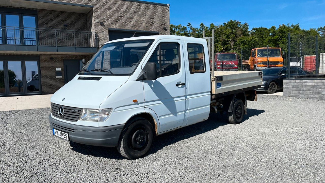 Mercedes-Benz Sprinter 312 D Pritsche Doka - Furgão caixa aberta, Carrinha cabine dupla: foto 2 Mercedes-Benz Sprinter 312 D Pritsche Doka - Furgão caixa aberta, Carrinha cabine dupla: foto 2
