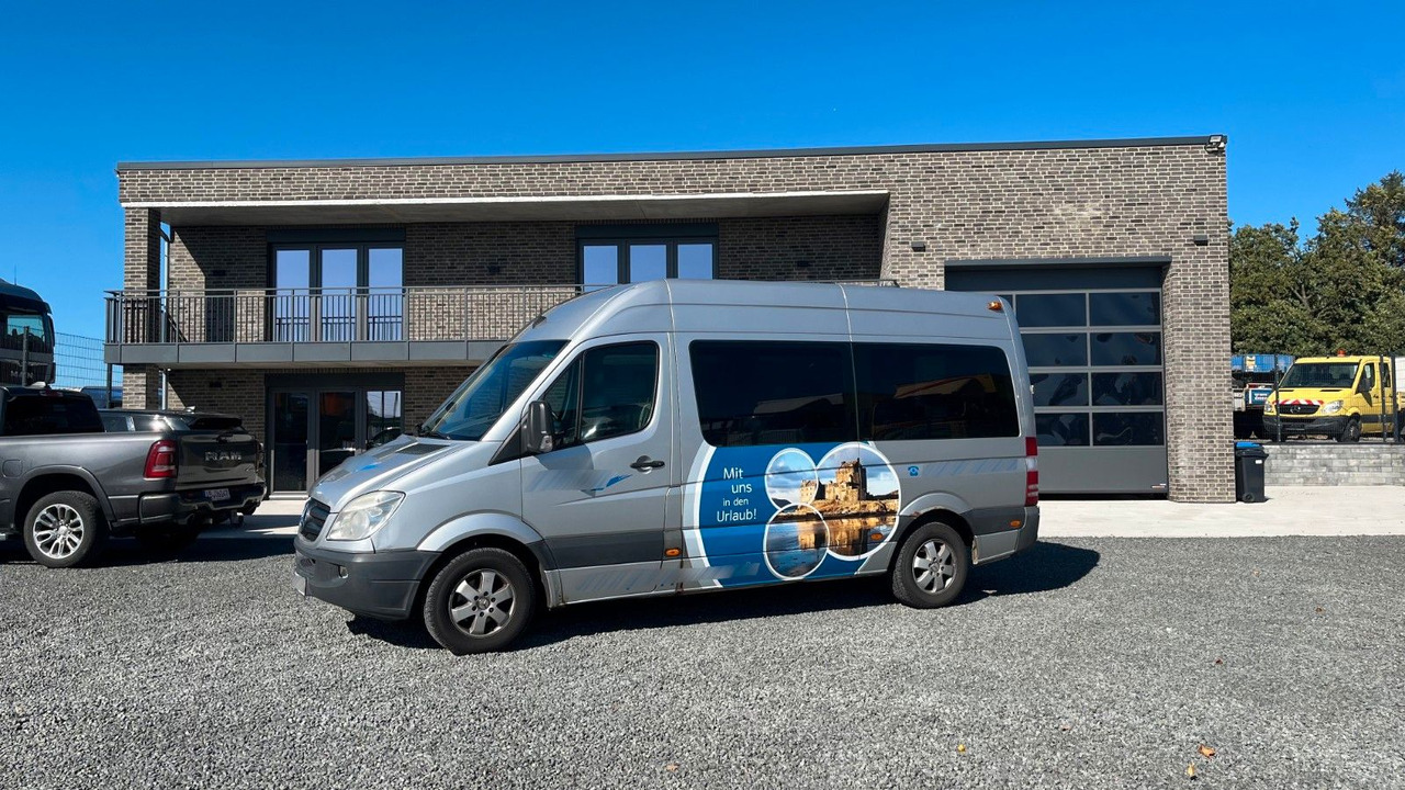Mercedes-Benz Sprinter 315 CDI 9-Sitzer Standheizung - Furgão de passageiros: foto 1 Mercedes-Benz Sprinter 315 CDI 9-Sitzer Standheizung - Furgão de passageiros: foto 1